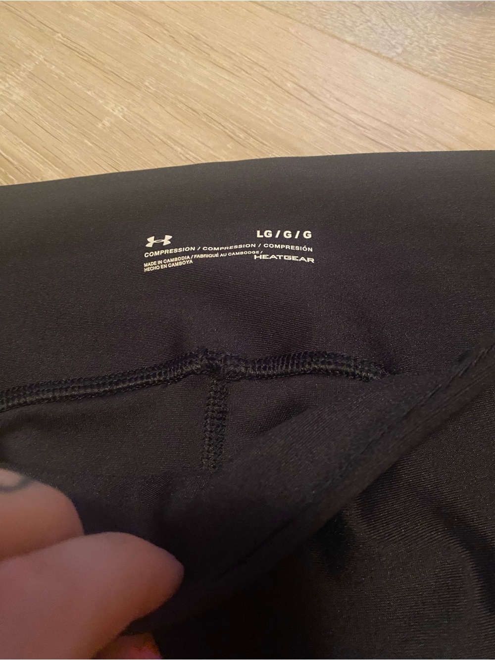Under Armour HeatGear Women’s Black High Rise crop Leggings Compression L - Picture 3 of 5